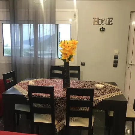 בית נופש Zois' House Sívros