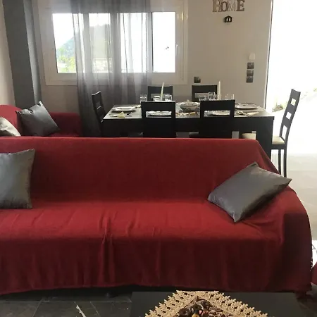 Zois' House בית נופש