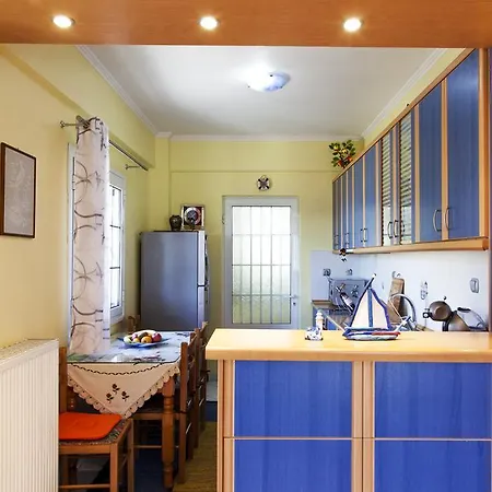 Zois' House בית נופש