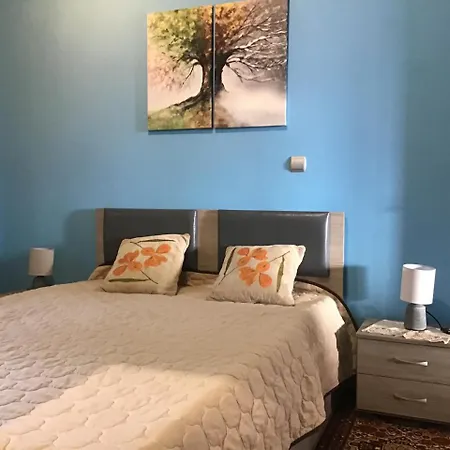 Nyaraló Zois' House Szívrosz