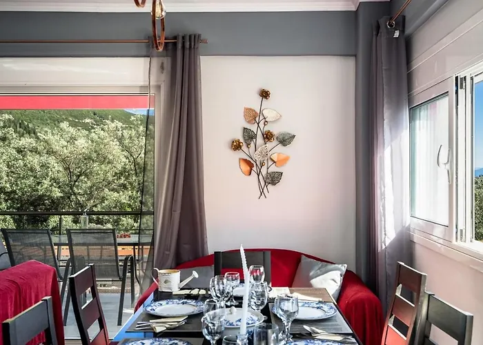 Zois' House Nyaraló Szívrosz